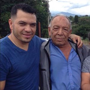 Meet your Posher, Jade